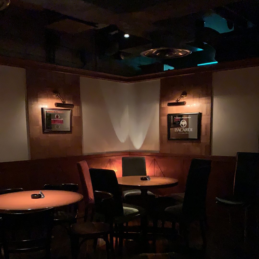 【Bar】BEER HOP（ﾋﾞｱﾎｯﾌﾟ）